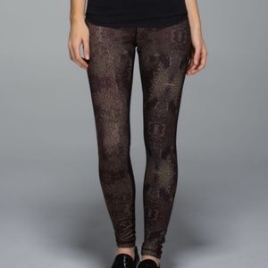 Lululemon wonder under tights